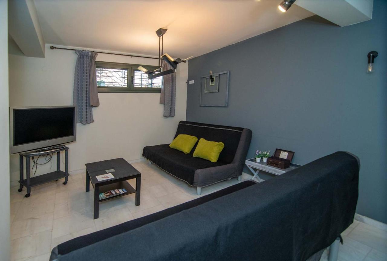 Nafplio Cozy Apartment- Ιδιωτικό Parking ภายนอก รูปภาพ