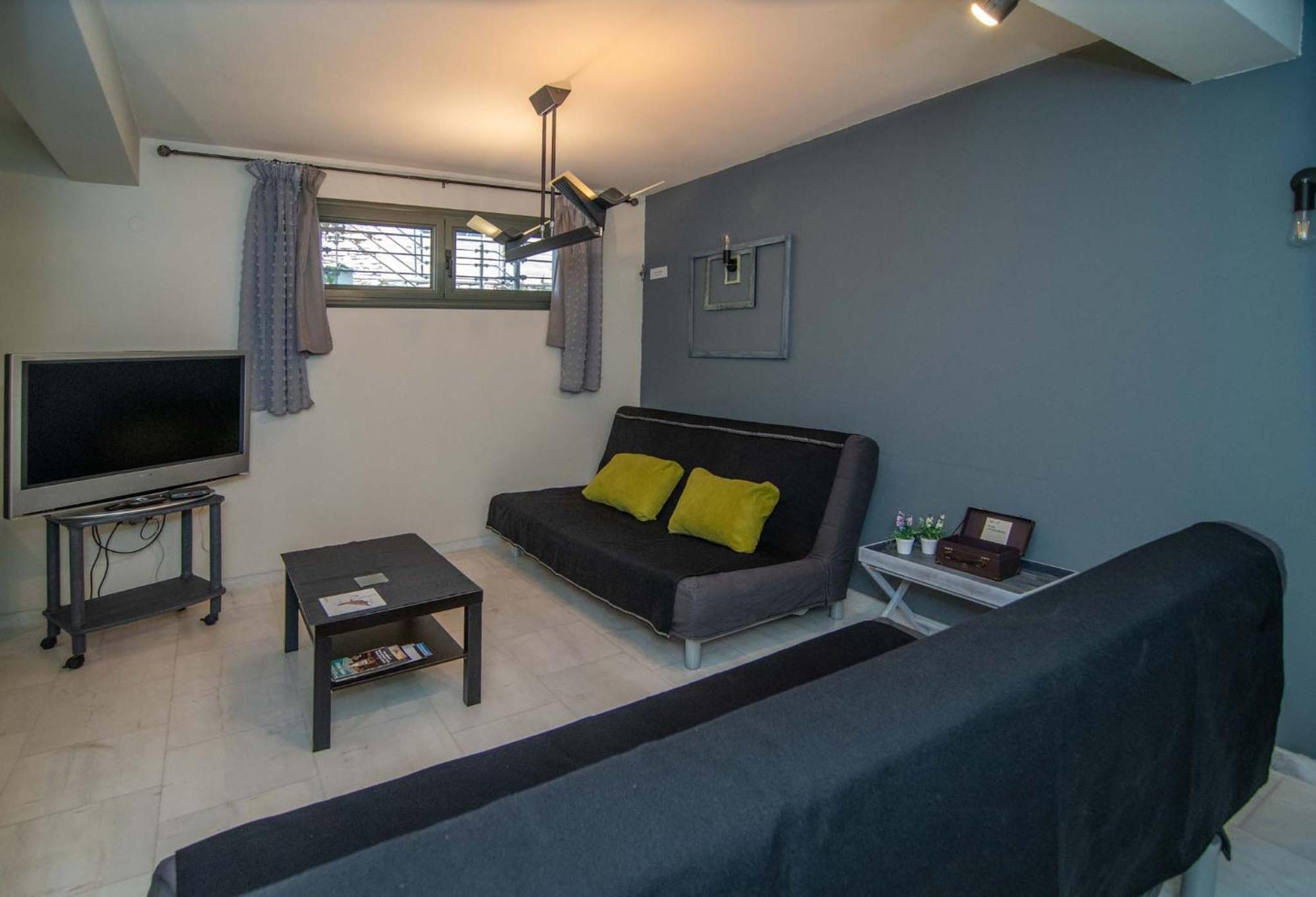 Nafplio Cozy Apartment- Ιδιωτικό Parking ภายนอก รูปภาพ